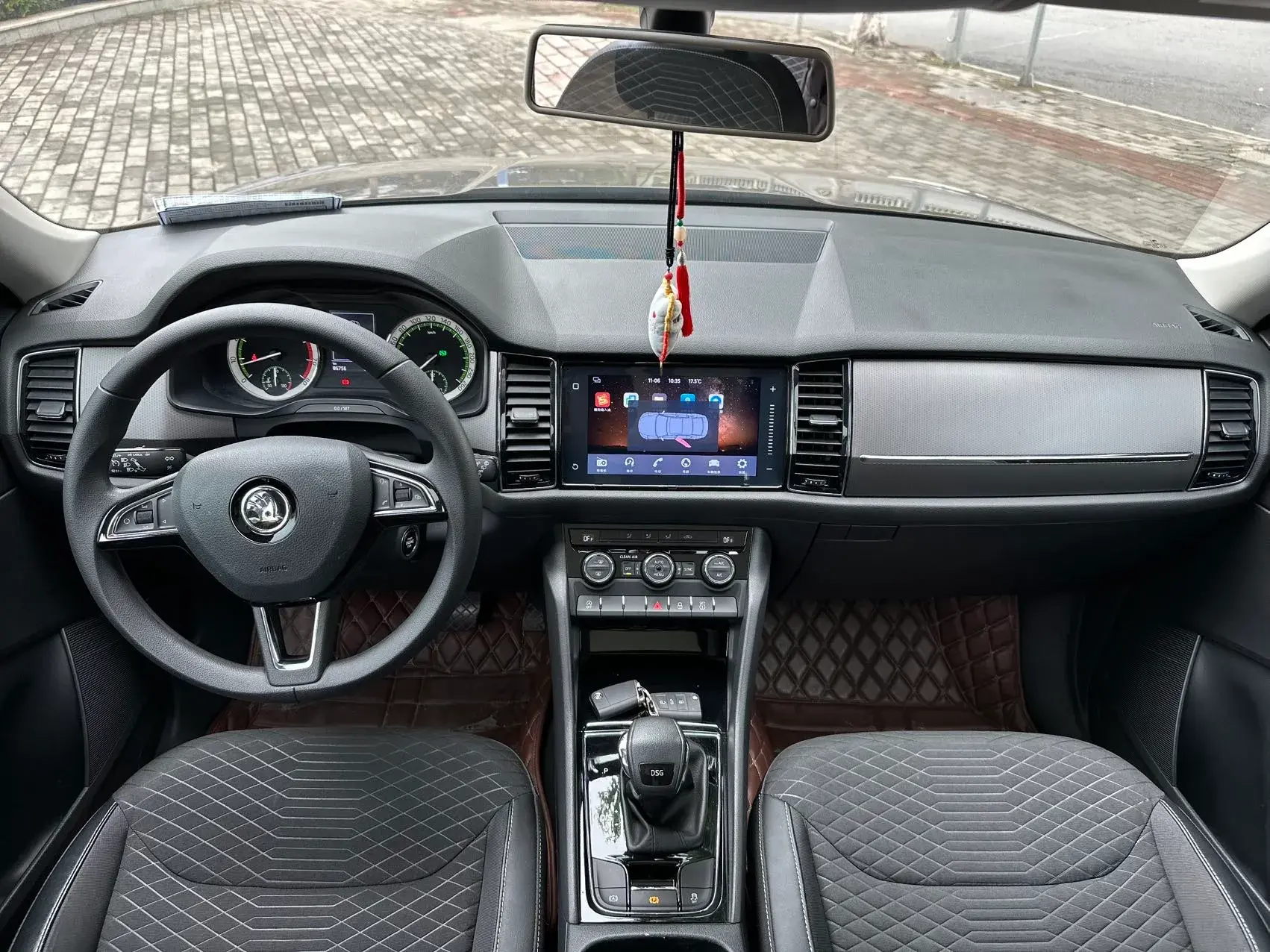 2018 SKODA KODIAK thumbnail 4