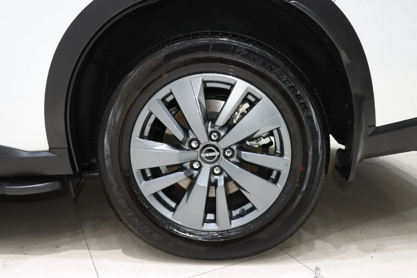 2024 Nissan Pathfinder 2.0T 252HP L4 9AT,autocango,china used car exporter,china ev exporter,chinese used car exporter,chinese used ev exporter