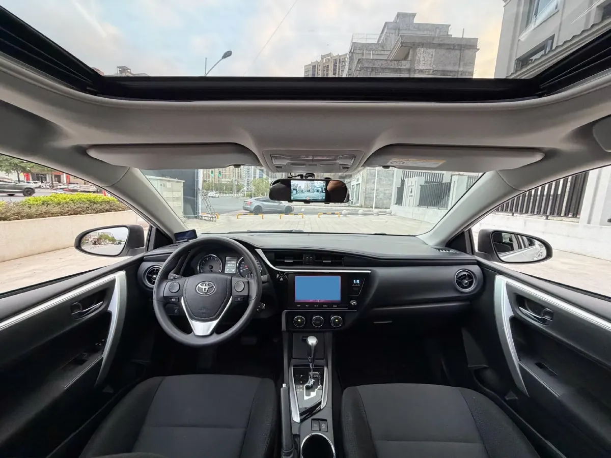 2017 Toyota Corolla 1.2T 116HP L4 CVT,autocango,china used car exporter,china ev exporter,chinese used car exporter,chinese used ev exporter