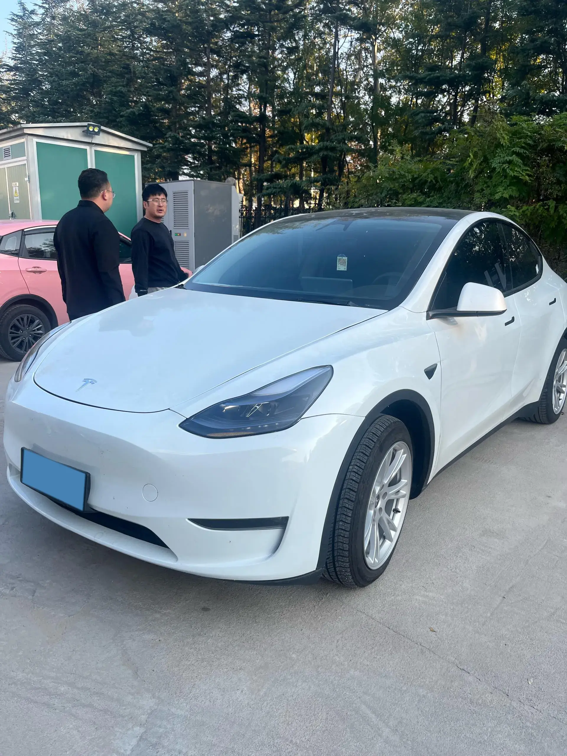 2024 TESLA MODEL view 1
