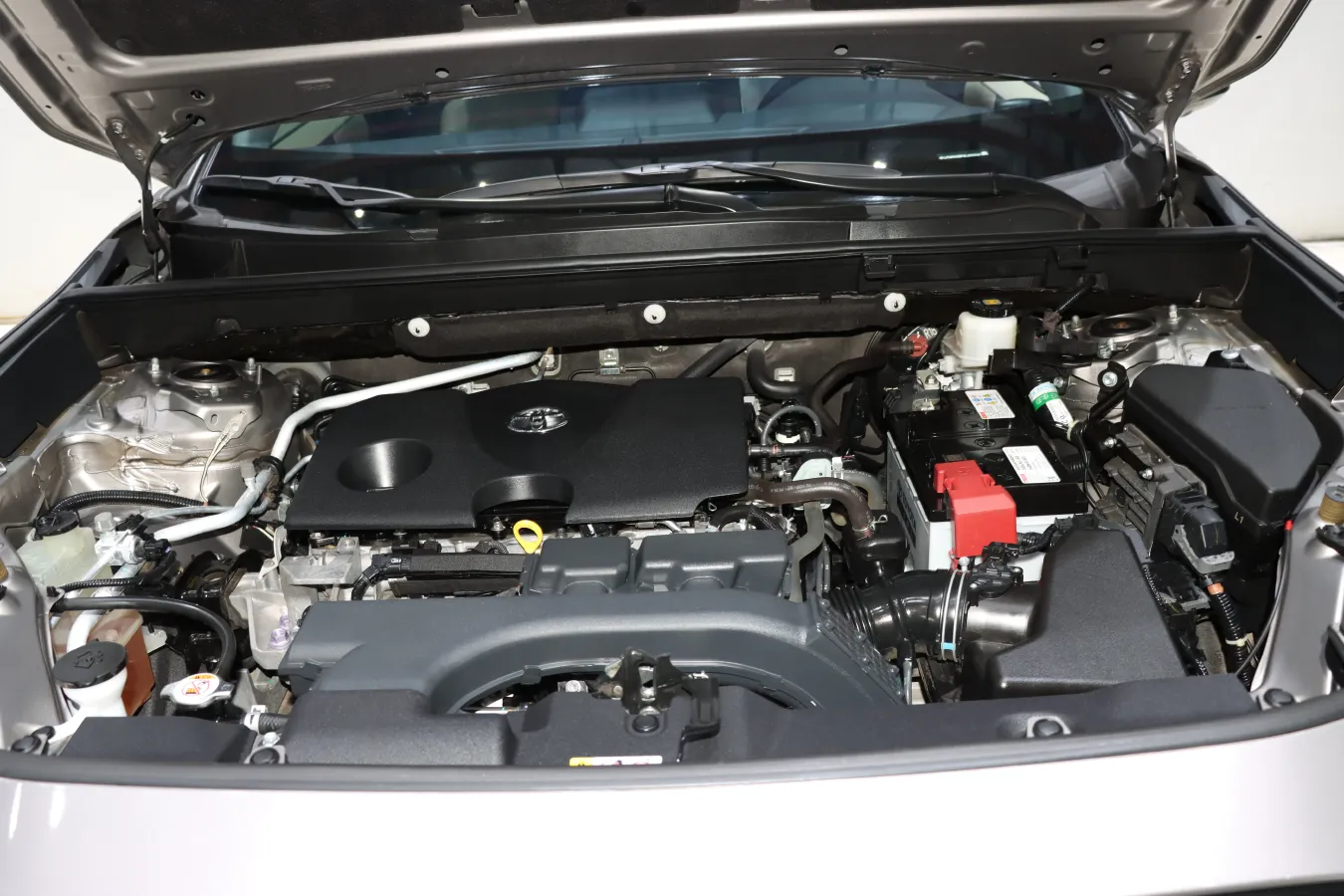 2020 Toyota RAV4 2.0L 171HP L4 CVT,autocango,china used car exporter,china ev exporter,chinese used car exporter,chinese used ev exporter