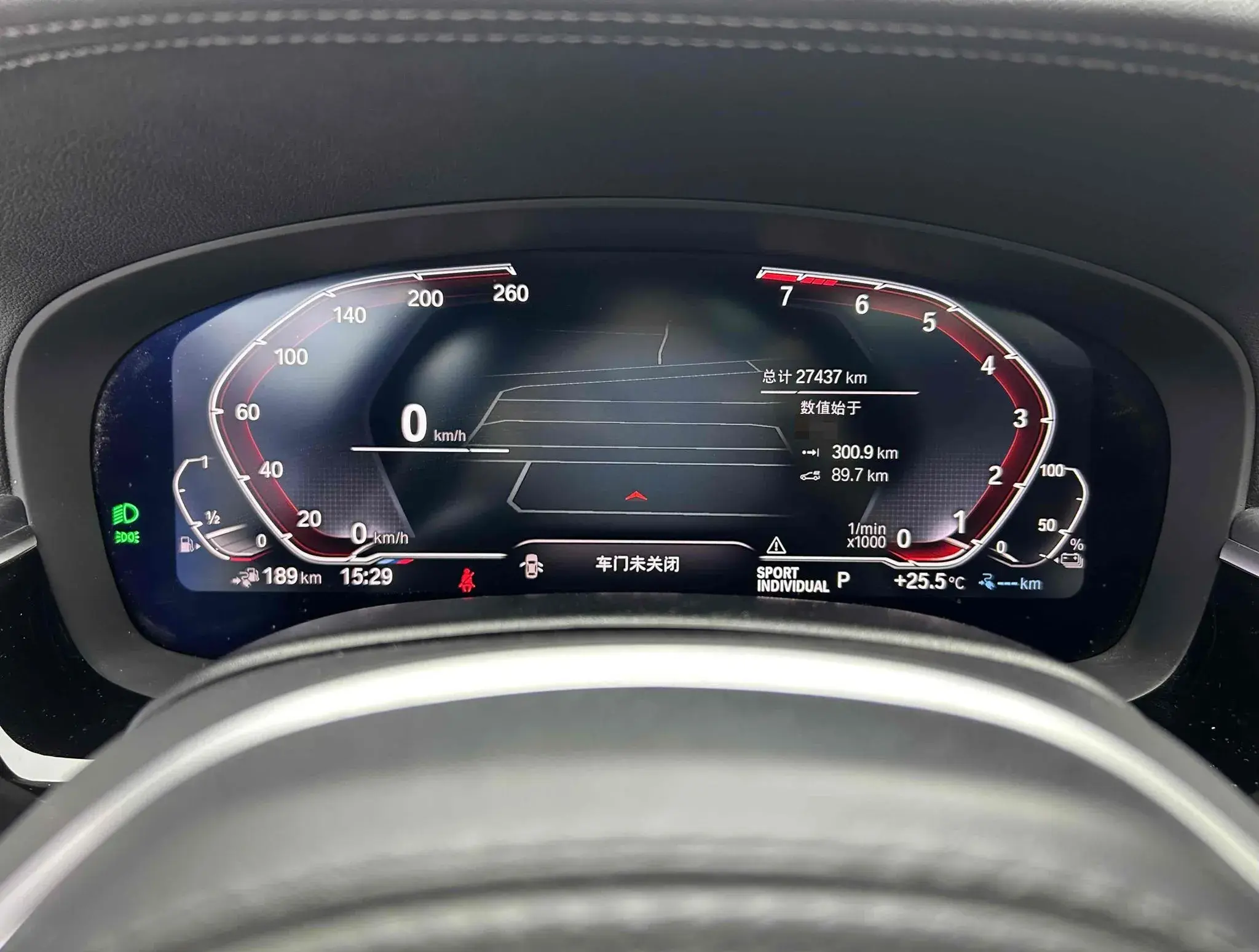 2022 BMW 5 thumbnail 3