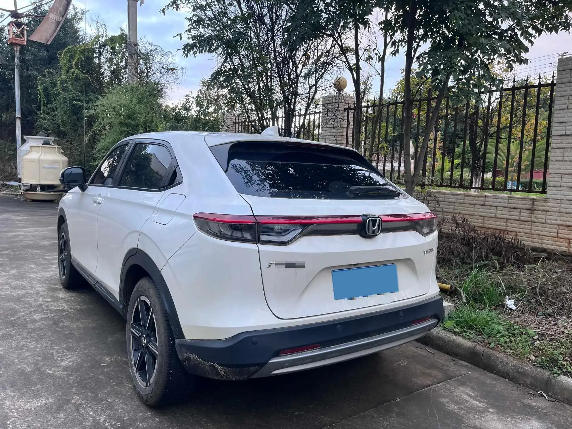 2023 HONDA VEZEL thumbnail 4