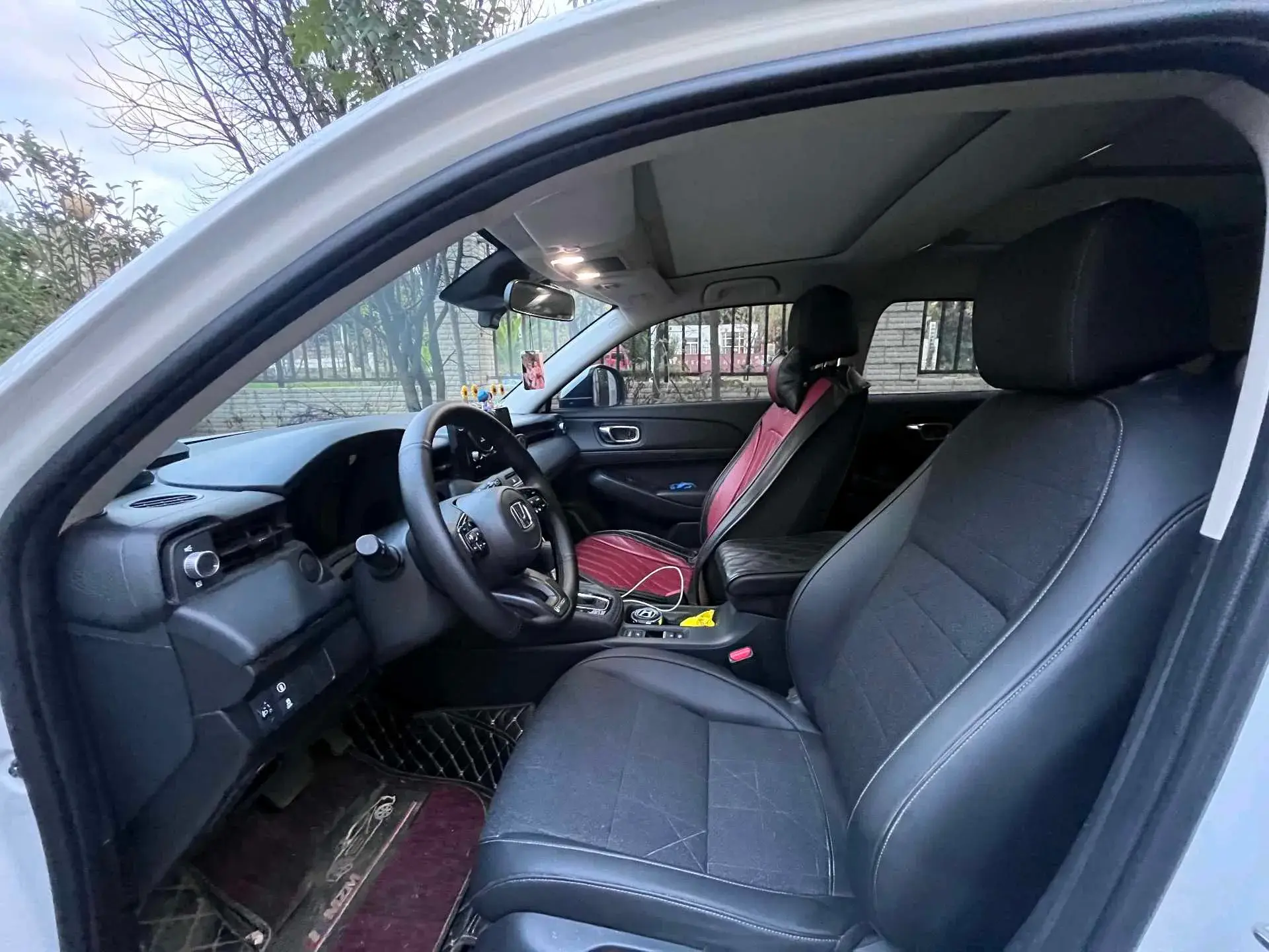 2023 HONDA VEZEL thumbnail 3