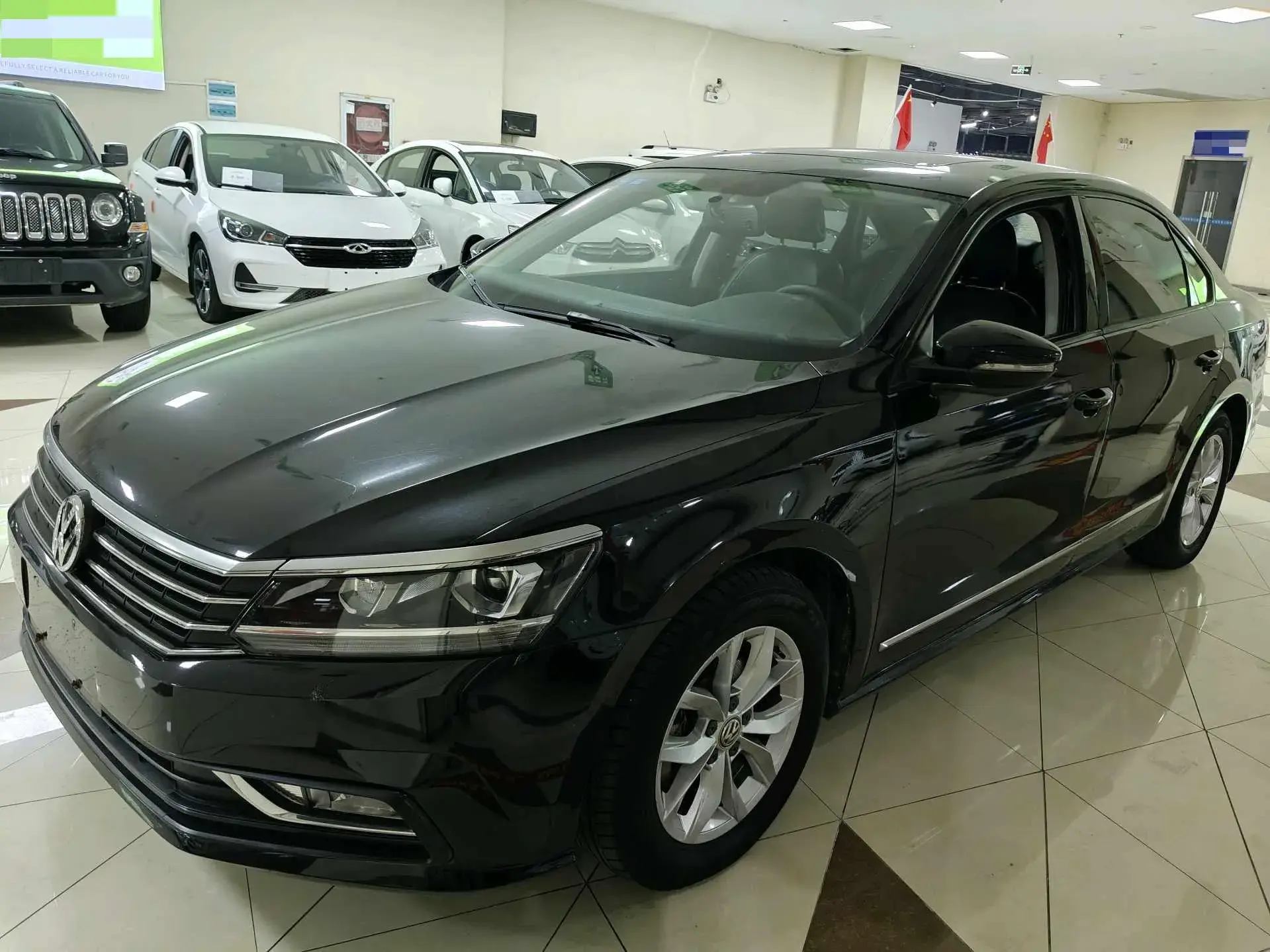 2017 VOLKSWAGEN PASSAT view 1