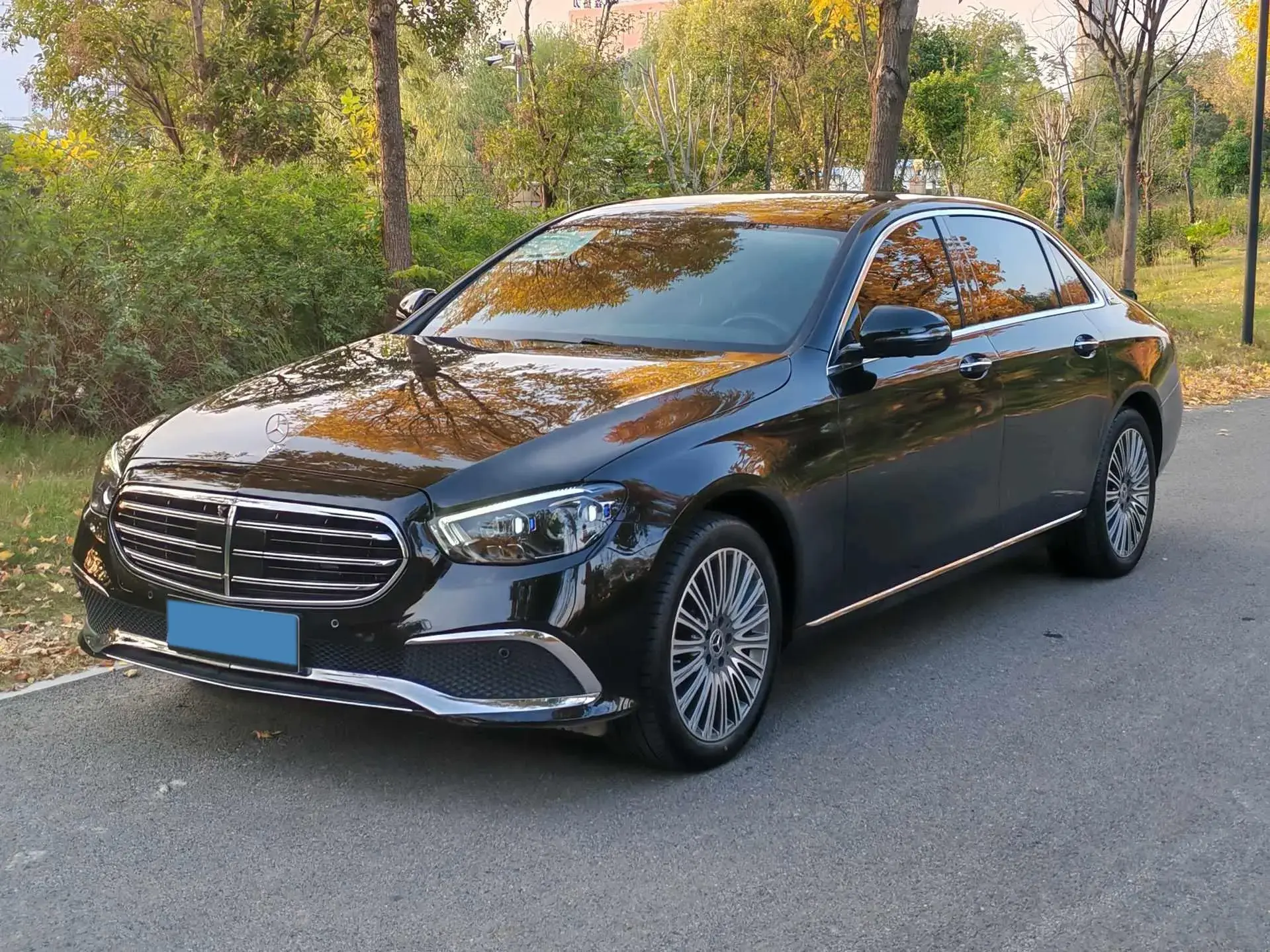 2021 MERCEDES-BENZ E view 1