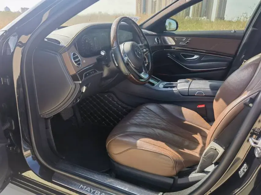 2020 MERCEDES-BENZ MAYBACH thumbnail 4