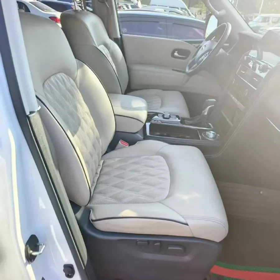 2023 Nissan Patrol 5.6L 400HP V8 7AT,autocango,china used car exporter,china ev exporter,chinese used car exporter,chinese used ev exporter