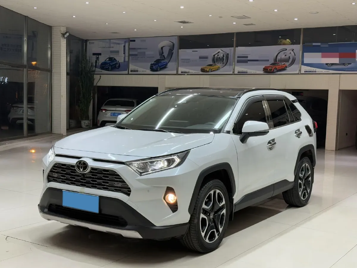 2022 Toyota RAV4 2.0L 171HP L4 CVT,autocango,china used car exporter,china ev exporter,chinese used car exporter,chinese used ev exporter
