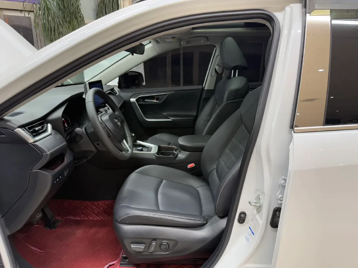 2022 Toyota RAV4 2.0L 171HP L4 CVT,autocango,china used car exporter,china ev exporter,chinese used car exporter,chinese used ev exporter