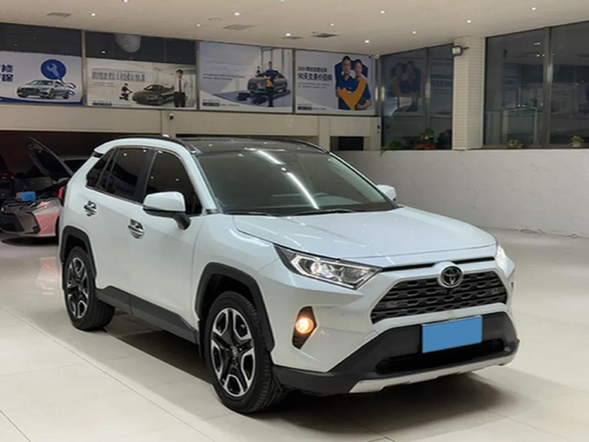 2022 Toyota RAV4 2.0L 171HP L4 CVT,autocango,china used car exporter,china ev exporter,chinese used car exporter,chinese used ev exporter