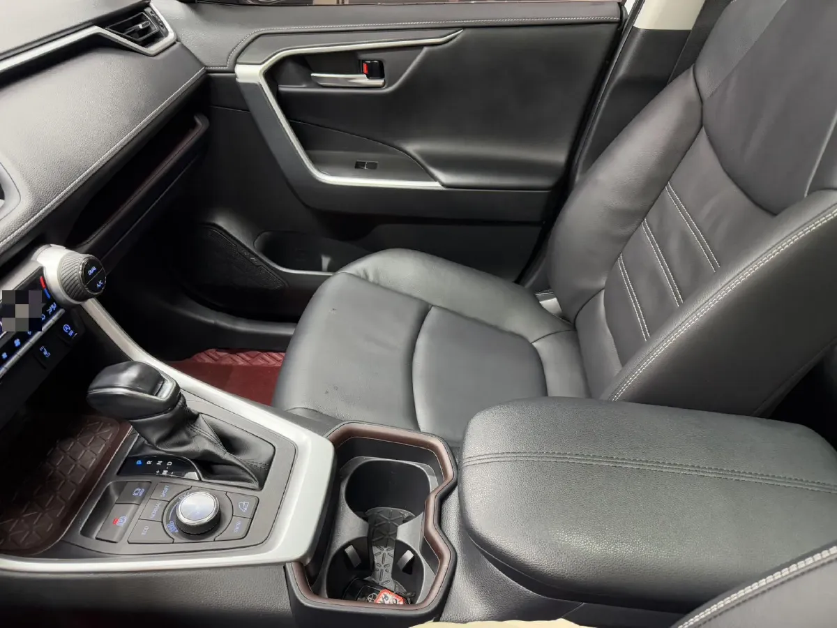 2022 Toyota RAV4 2.0L 171HP L4 CVT,autocango,china used car exporter,china ev exporter,chinese used car exporter,chinese used ev exporter