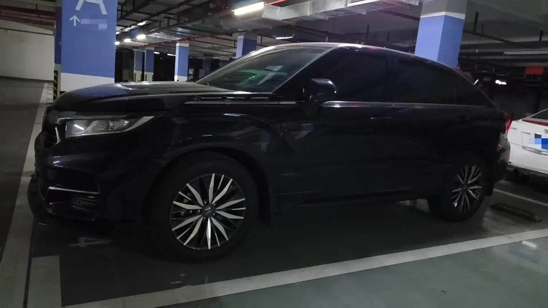 2023 HONDA AVANCIER view 1