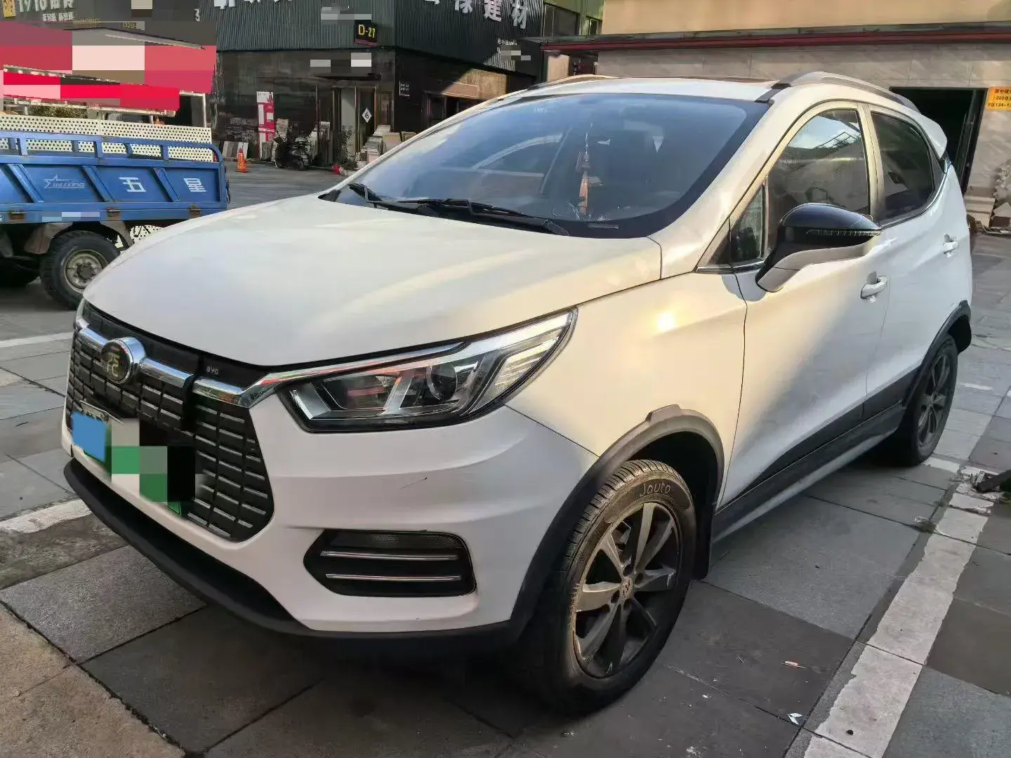2019 BYD YUAN view 1