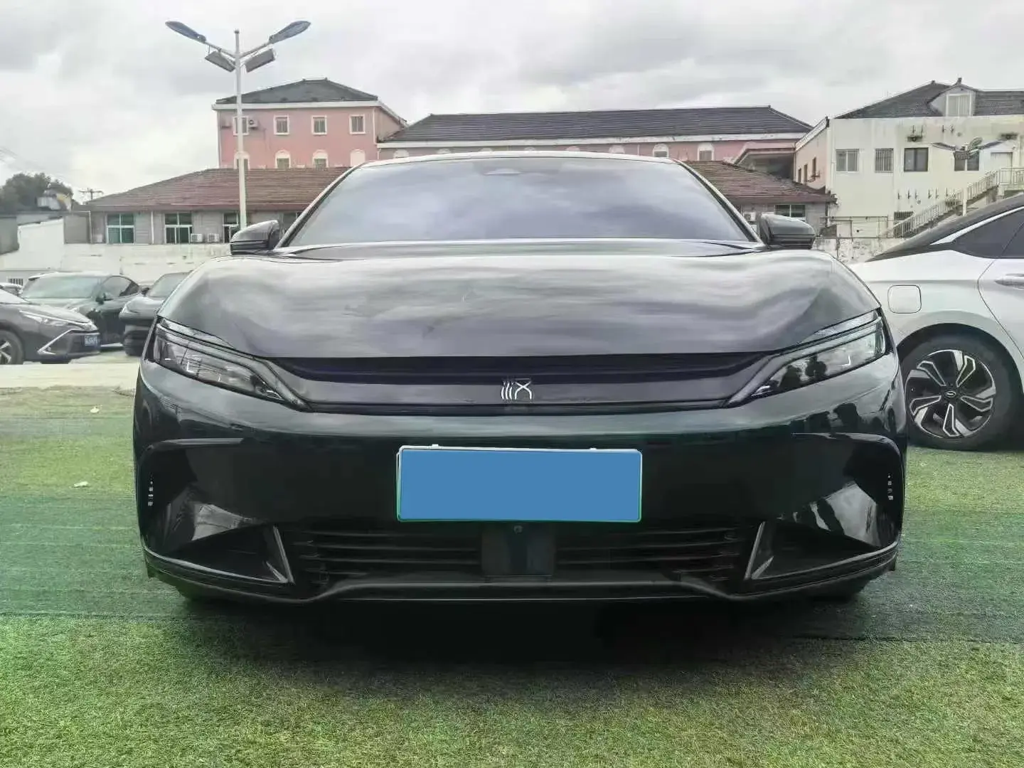 2022 BYD HAN thumbnail 2