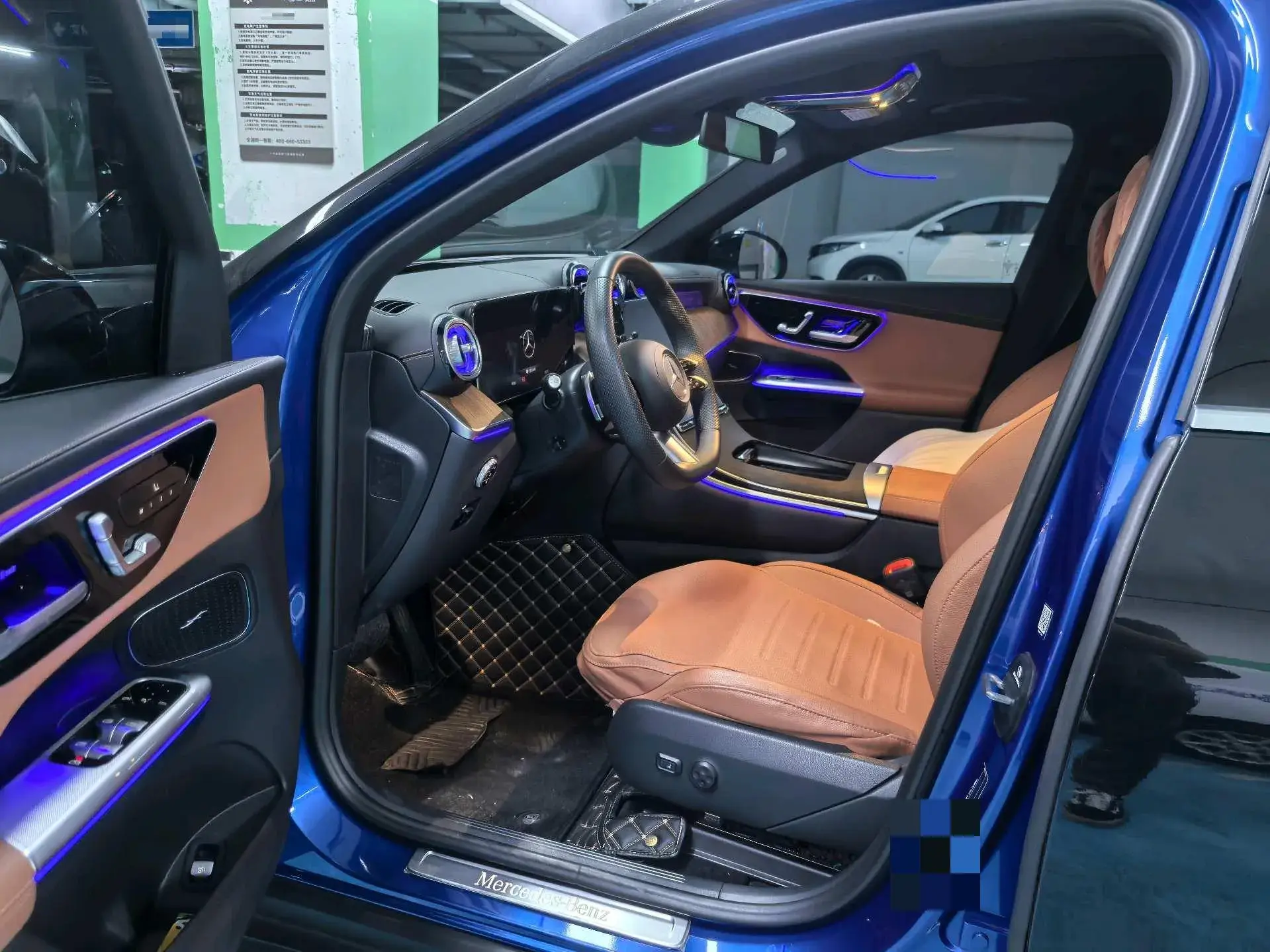 2023 MERCEDES-BENZ GLC thumbnail 4