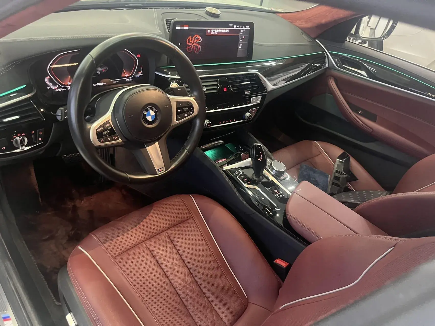 2022 BMW 5 thumbnail 4