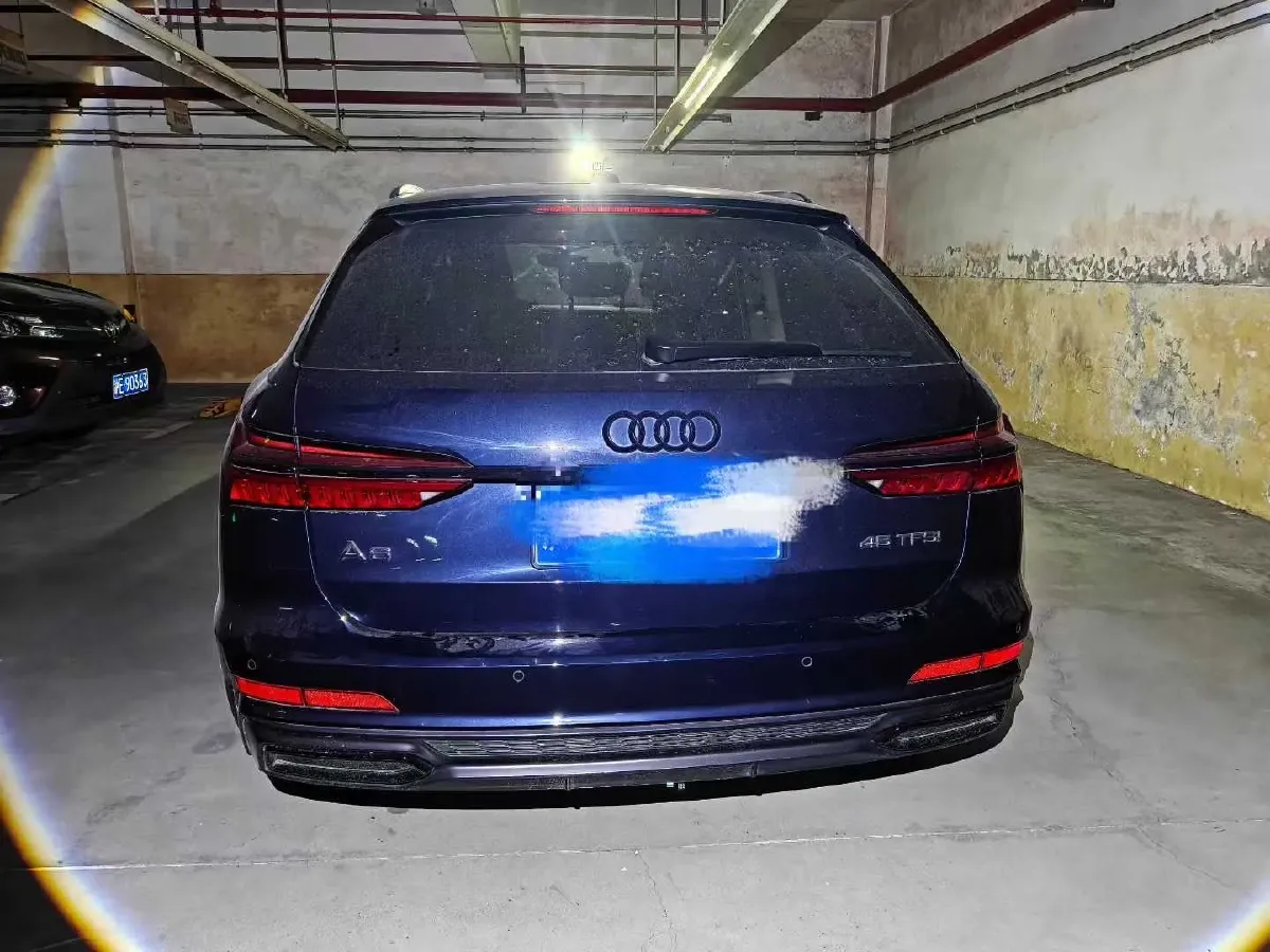 2021 Audi A6 2.0T 245HP L4 7DCT,autocango,china used car exporter,china ev exporter,chinese used car exporter,chinese used ev exporter