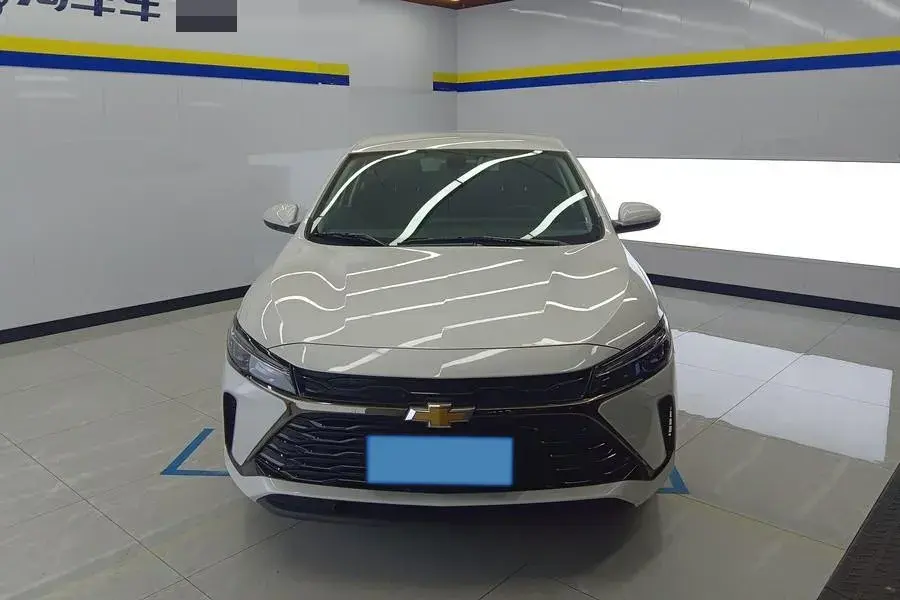 2024 CHEVROLET MONZA thumbnail 2