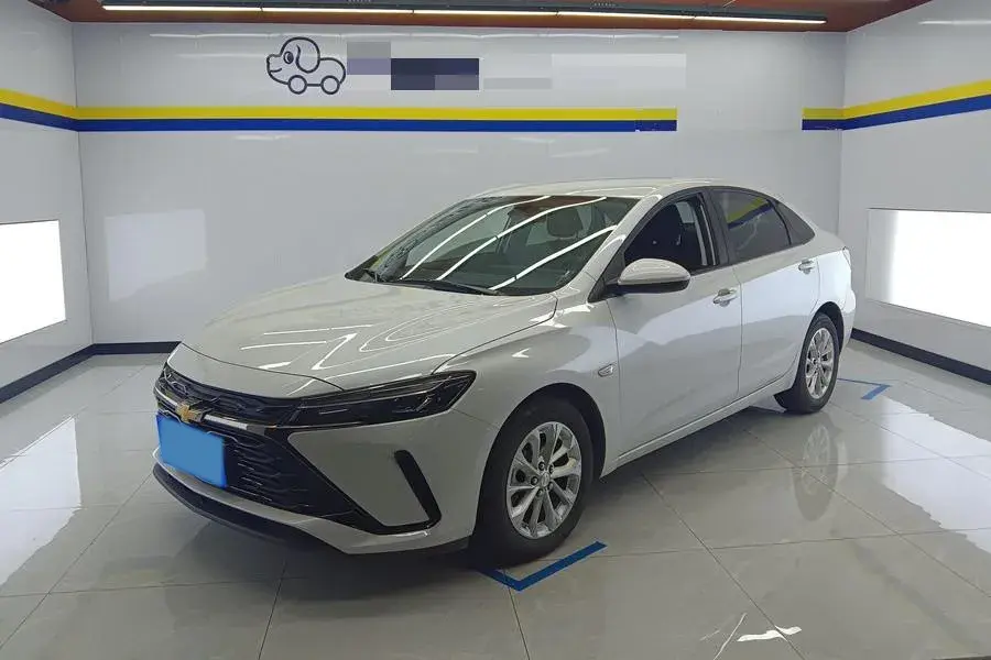 2024 CHEVROLET MONZA view 1