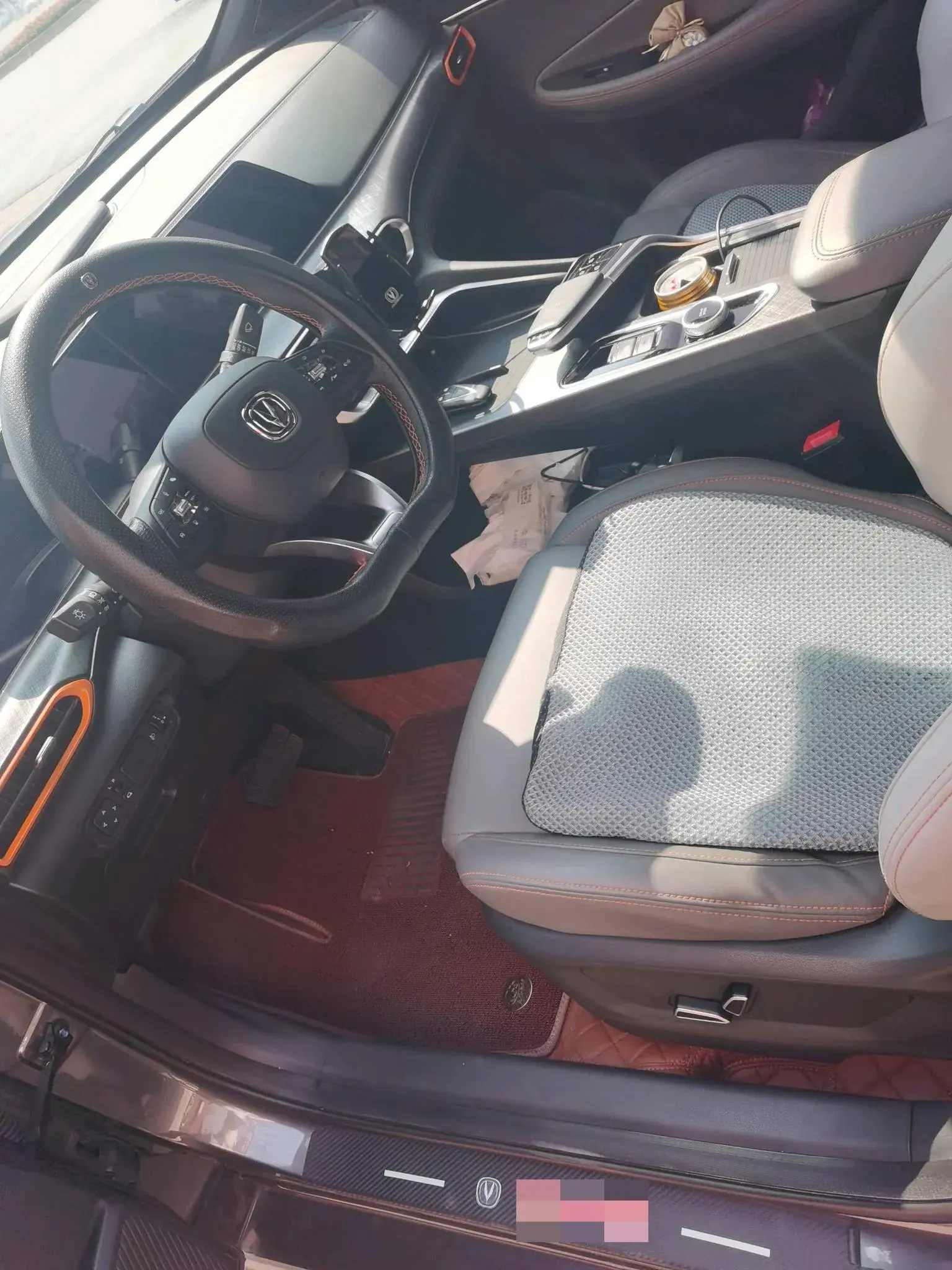 2023 CHANGAN UNI-T thumbnail 4