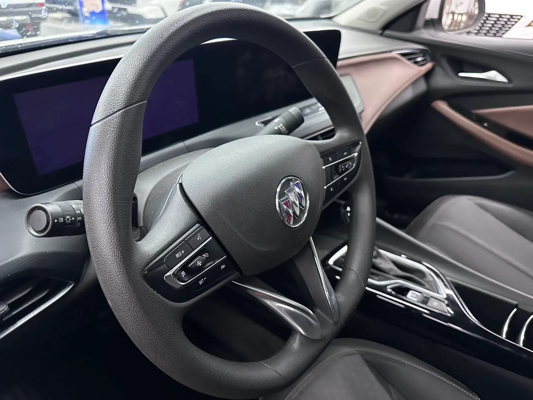 2022 BUICK VERANO thumbnail 4
