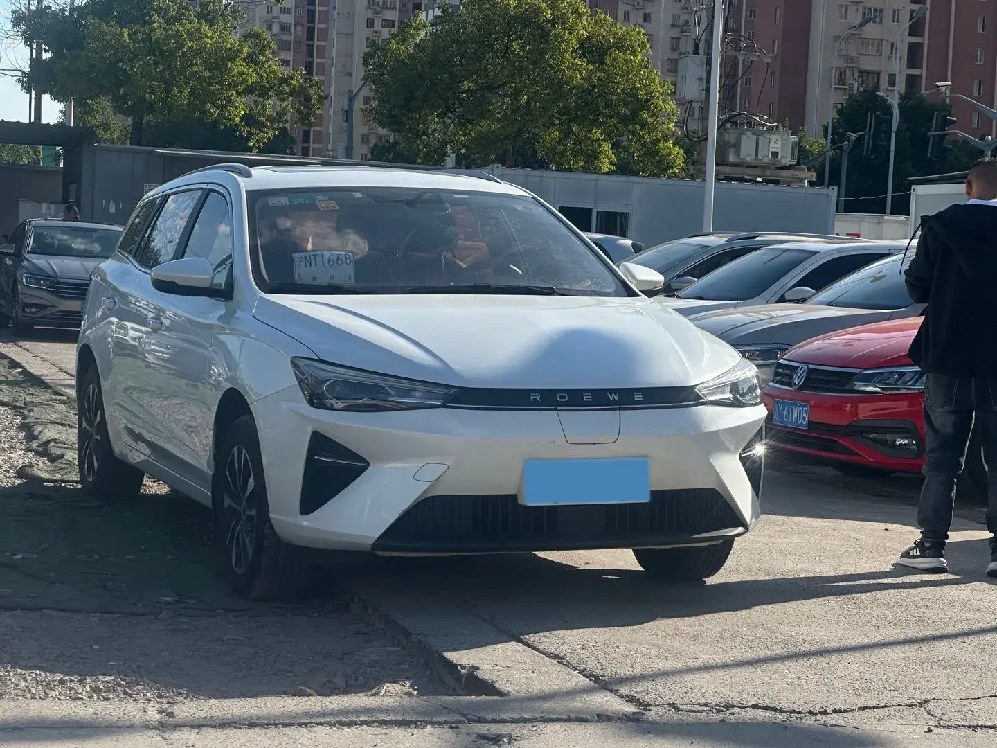 2020 ROEWE EI5 thumbnail 3