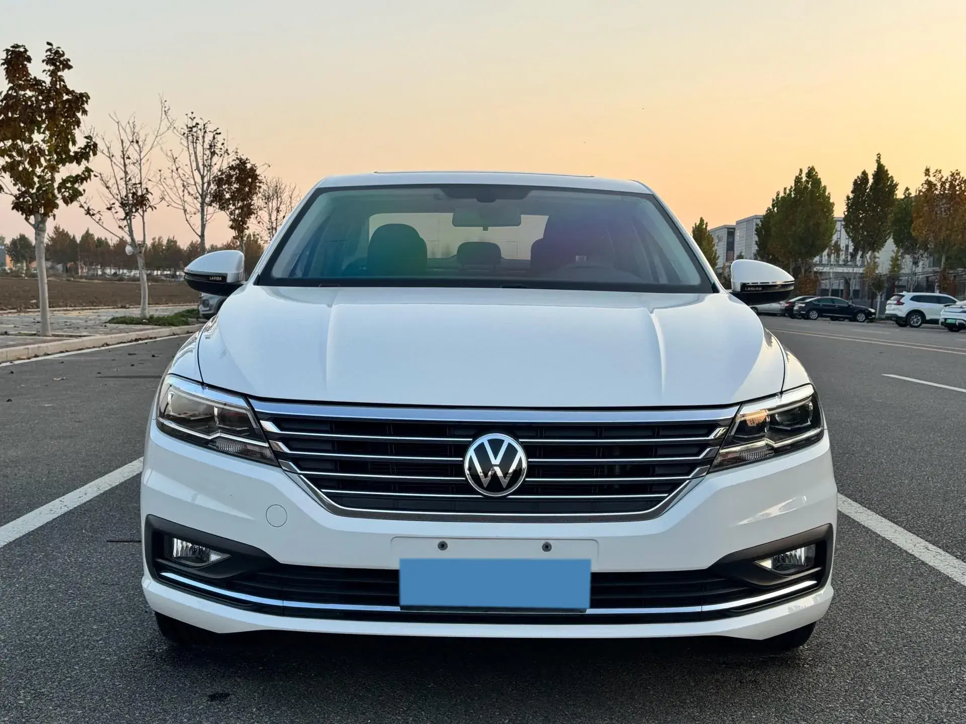 2022 VOLKSWAGEN LAVIDA thumbnail 2