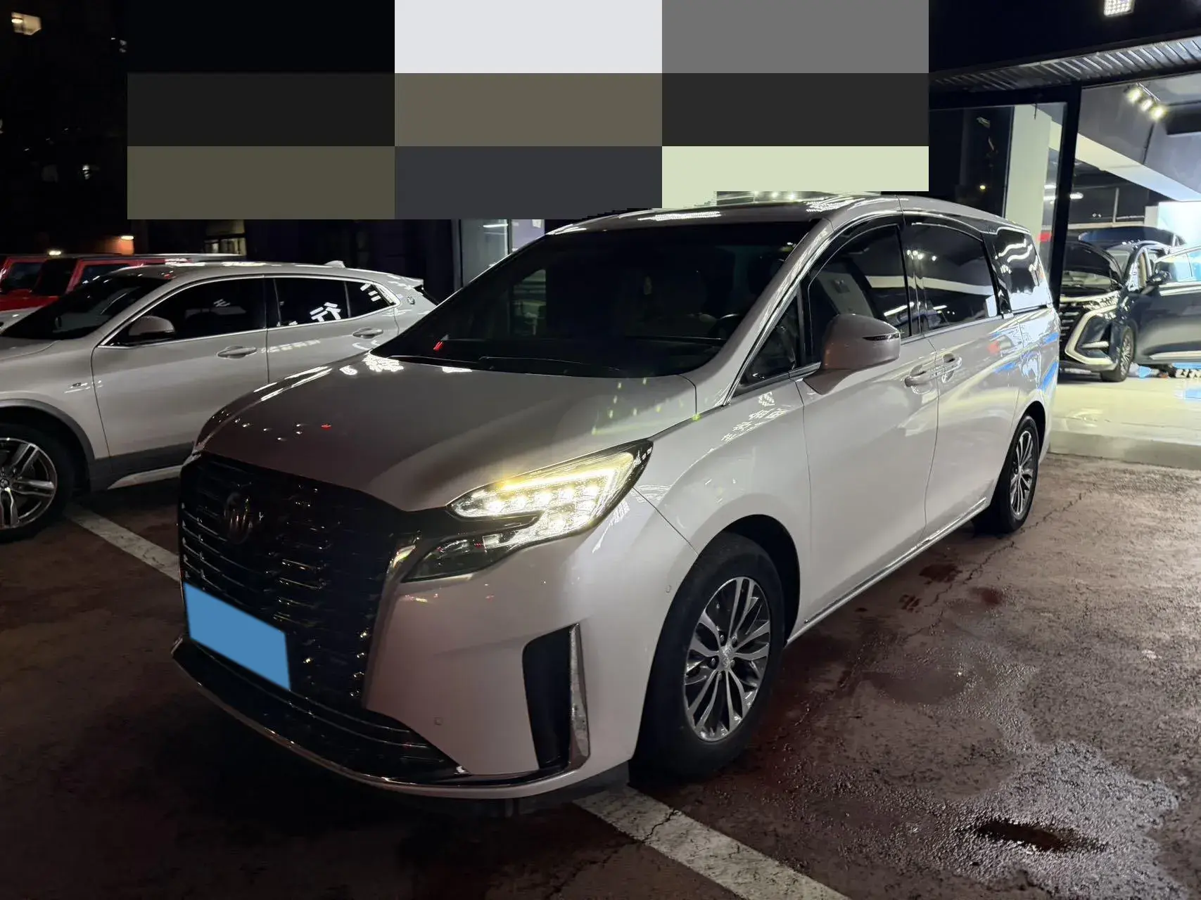 2022 BUICK GL8 view 1