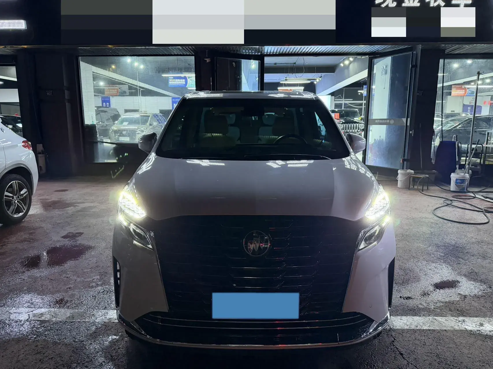 2022 BUICK GL8 thumbnail 2