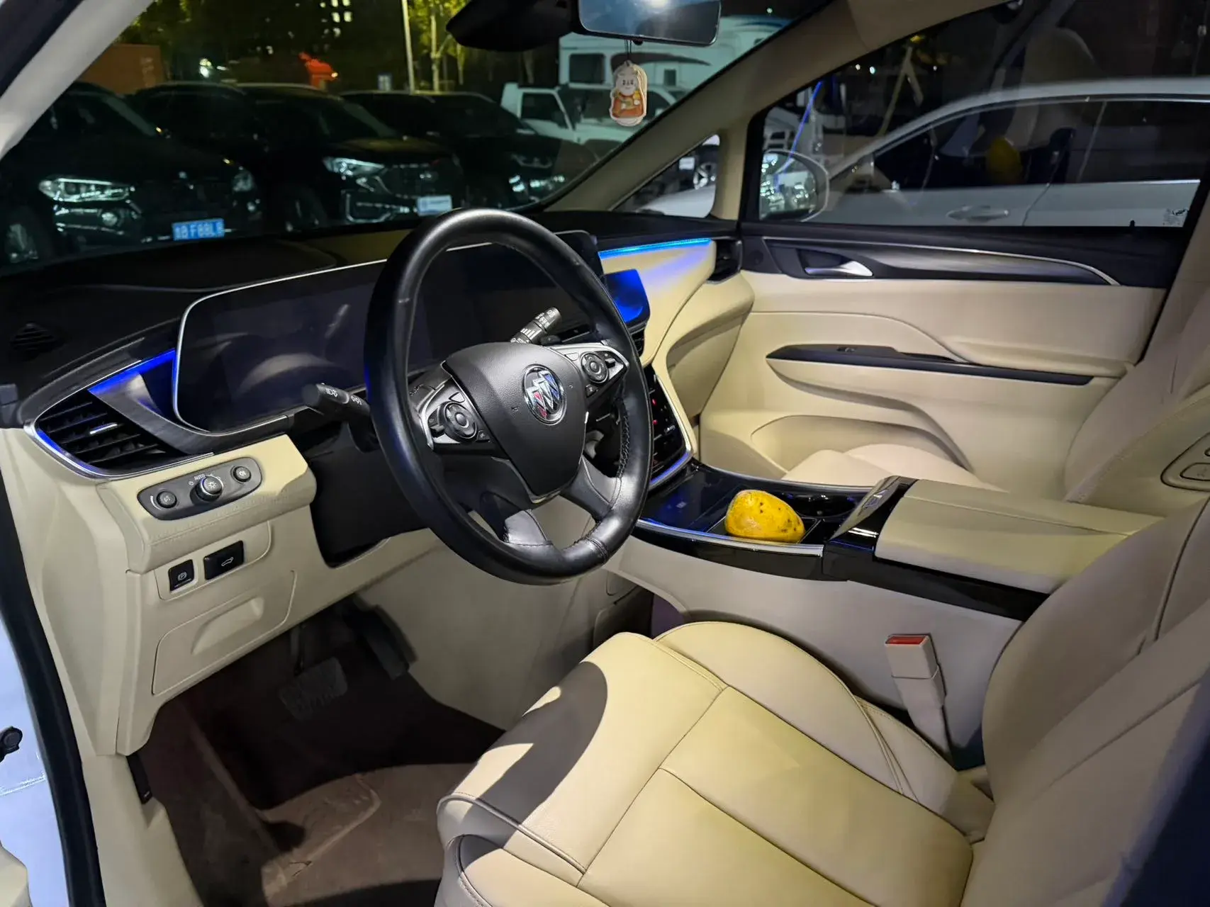 2022 BUICK GL8 thumbnail 4