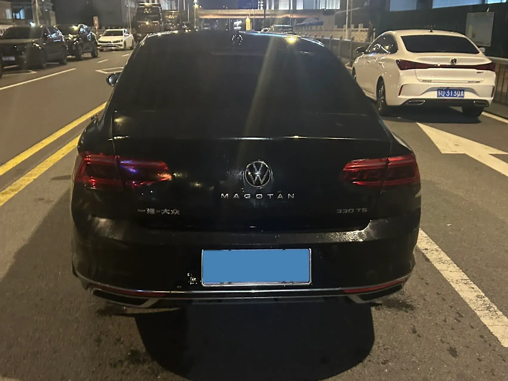 2020 VOLKSWAGEN MAGOTAN thumbnail 3