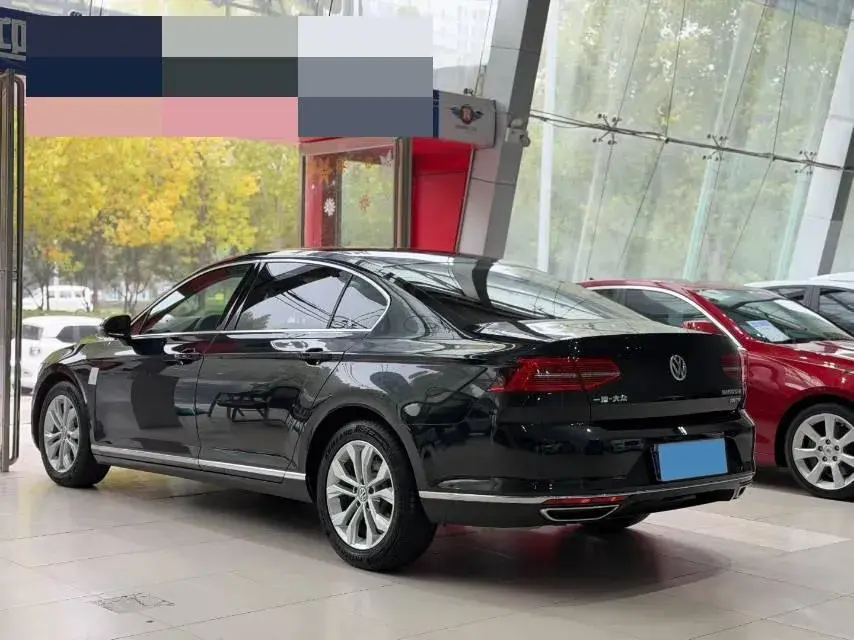 2018 VOLKSWAGEN MAGOTAN thumbnail 4