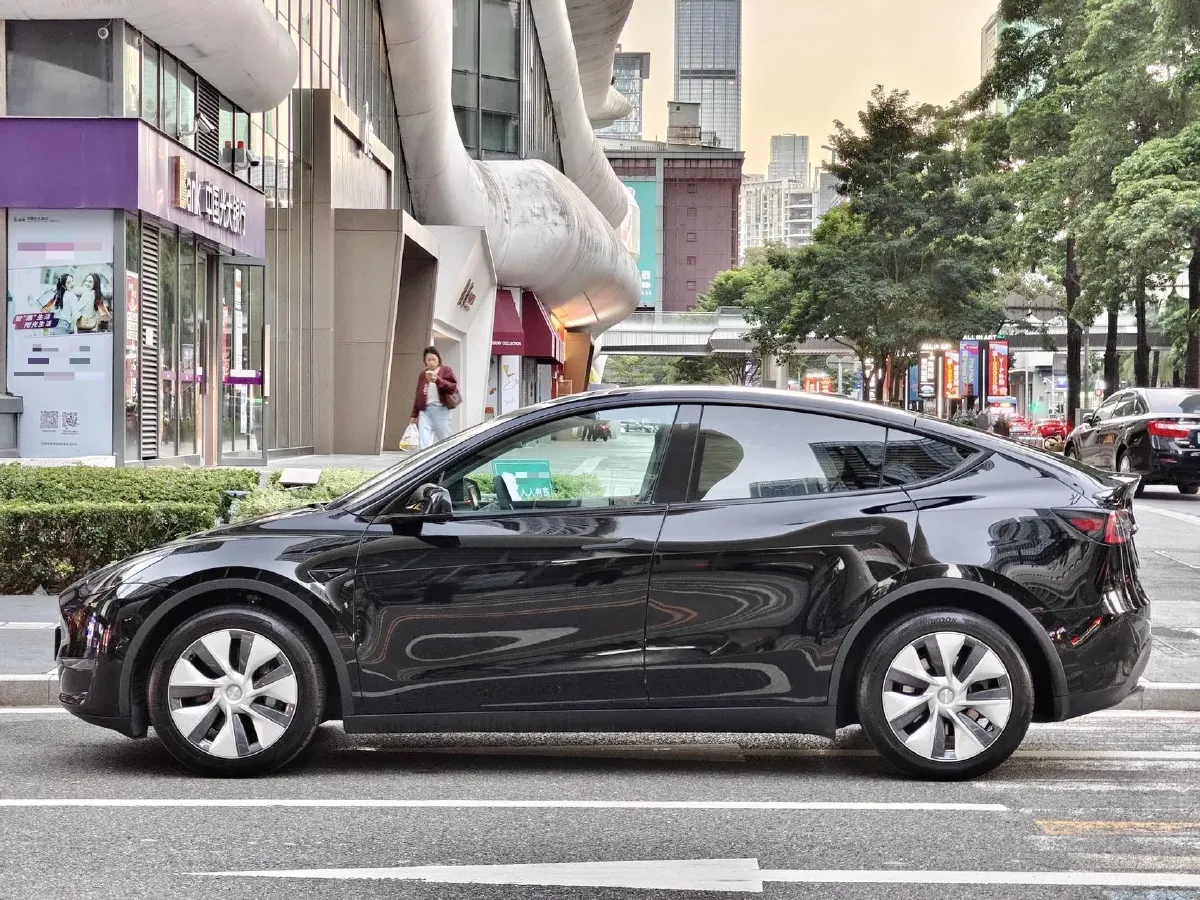 2022 Tesla Model Y BEV 78.4KWH,autocango,china used car exporter,china ev exporter,chinese used car exporter,chinese used ev exporter