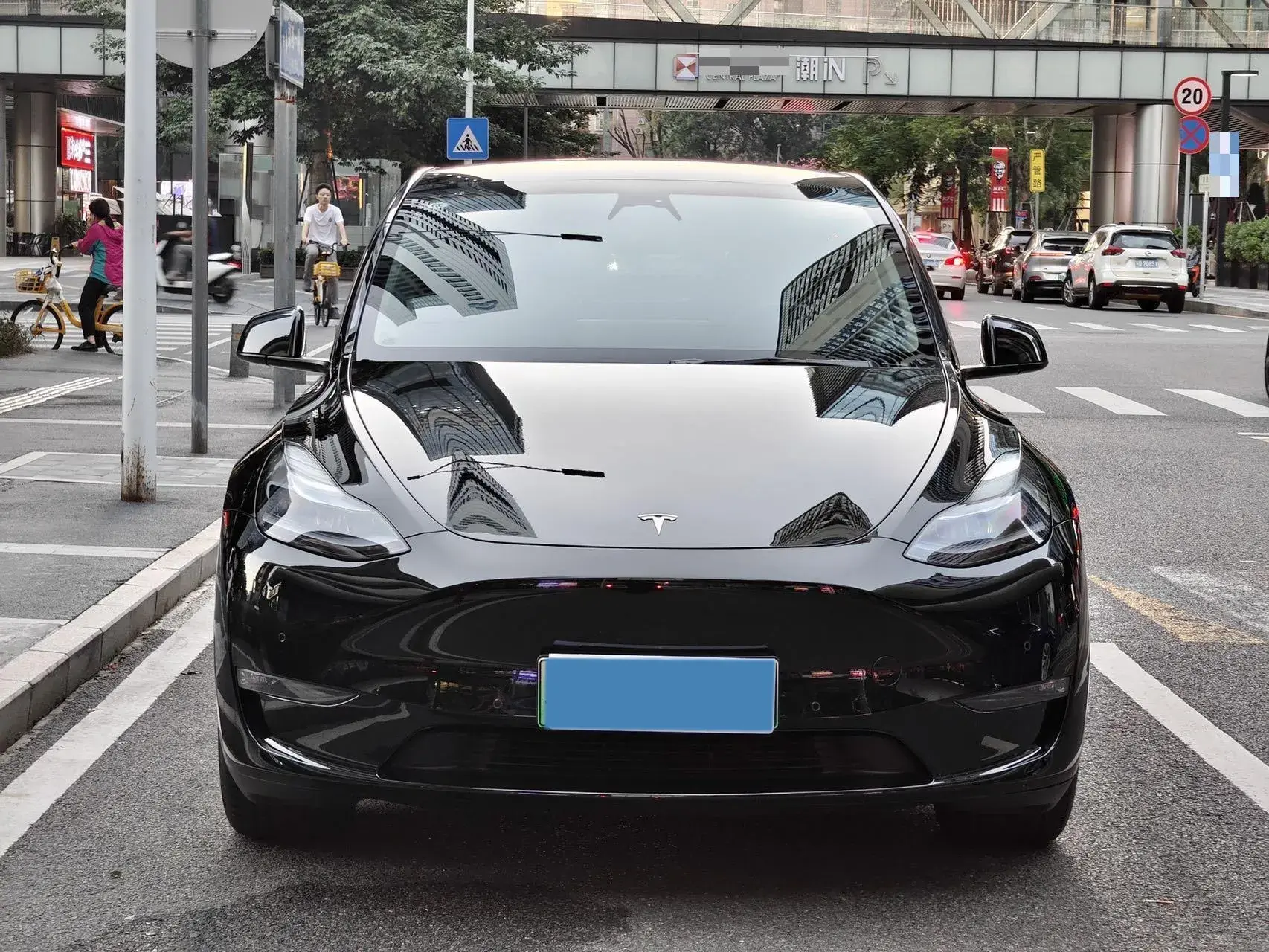 2022 TESLA MODEL thumbnail 3