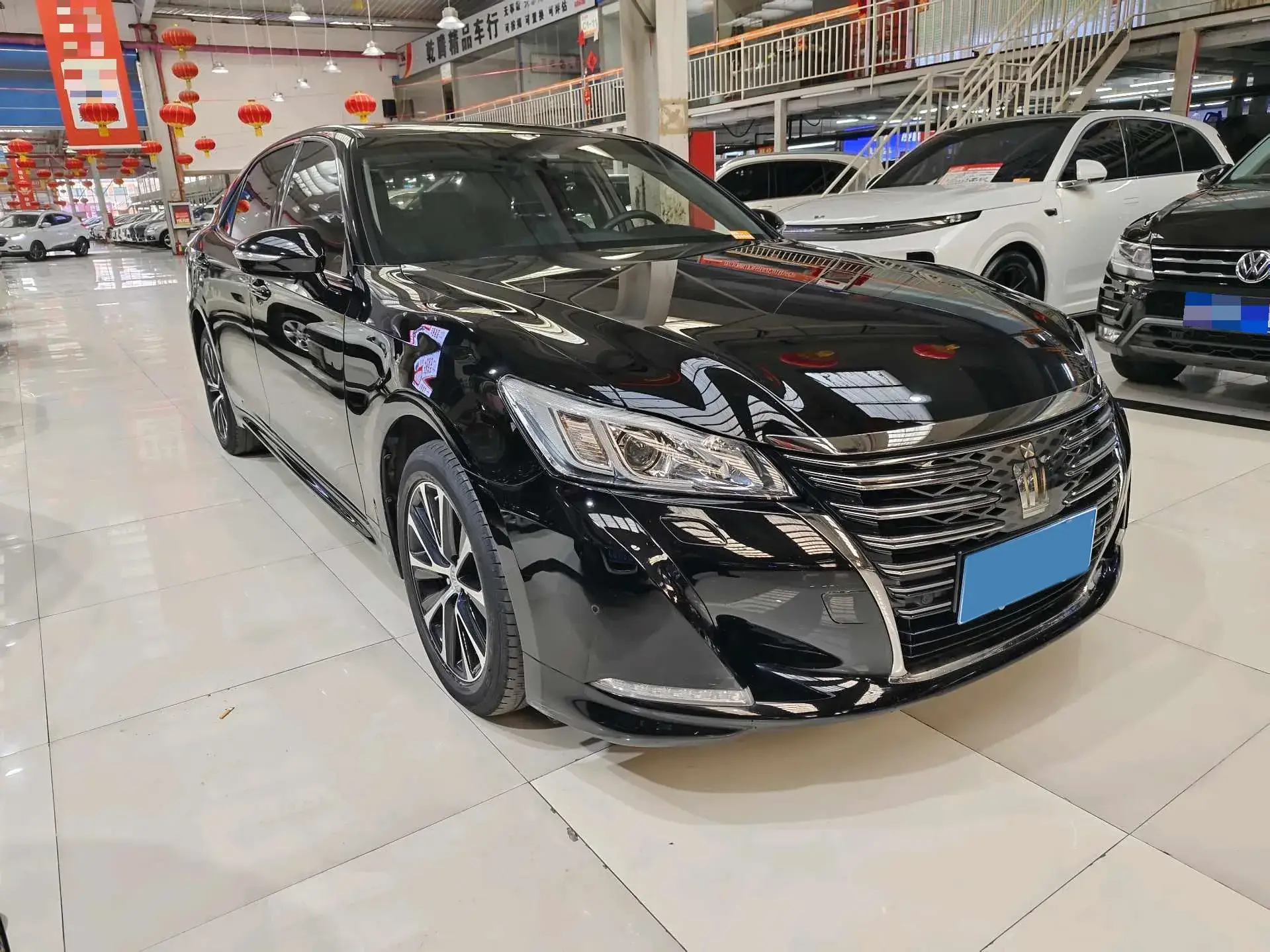 2018 TOYOTA CROWN thumbnail 3