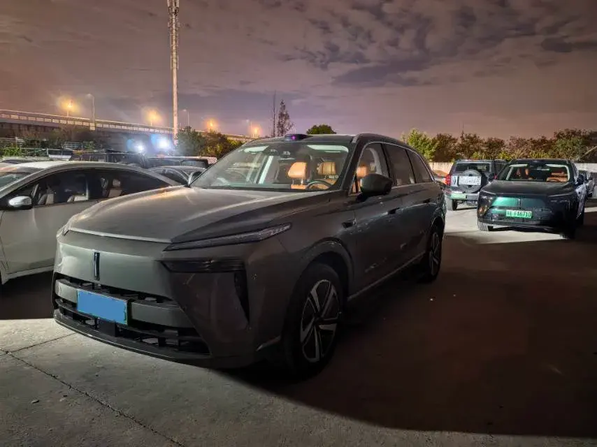 2025 WEY BLUEMOUNTAIN view 1