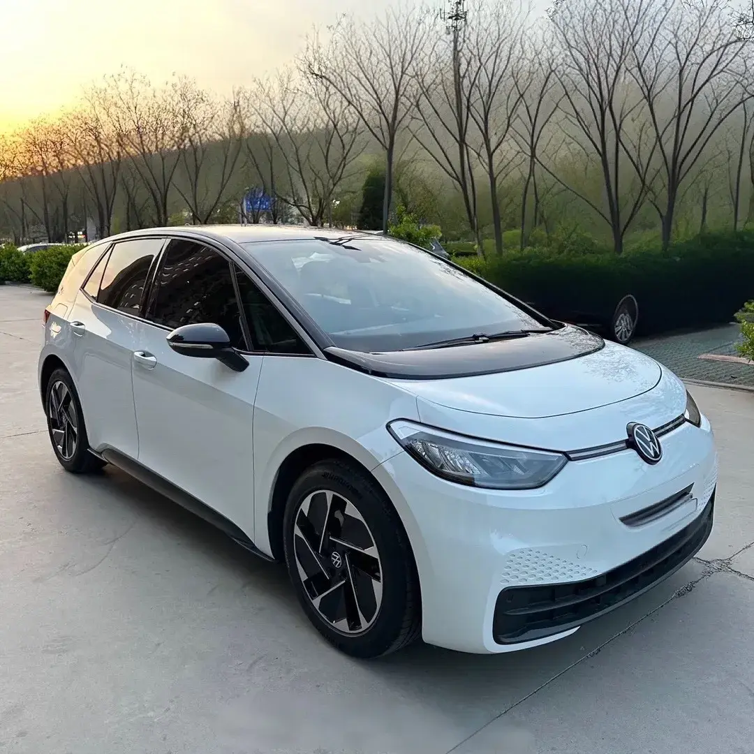 2024 VOLKSWAGEN ID.3 thumbnail 3