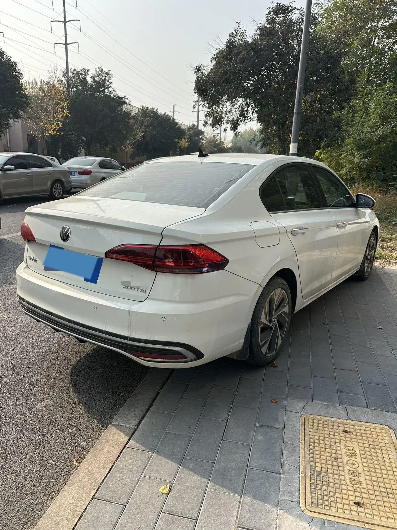 2023 VOLKSWAGEN BORA thumbnail 3