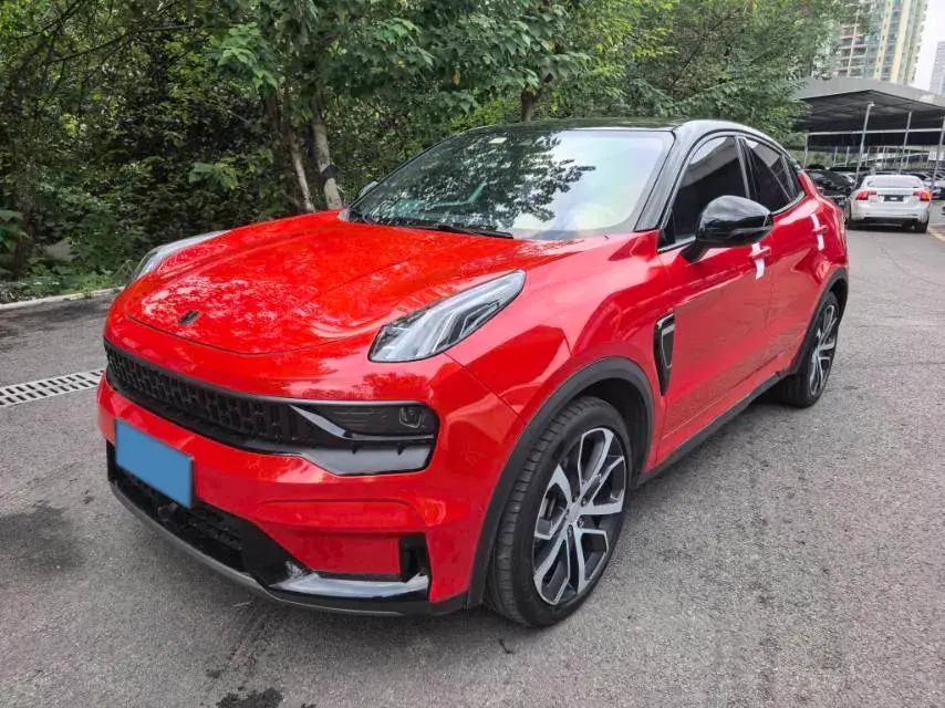 2020 LYNK&CO 05 view 1