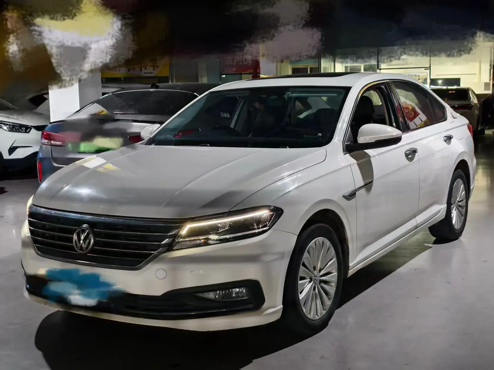 2019 VOLKSWAGEN LAVIDA view 1