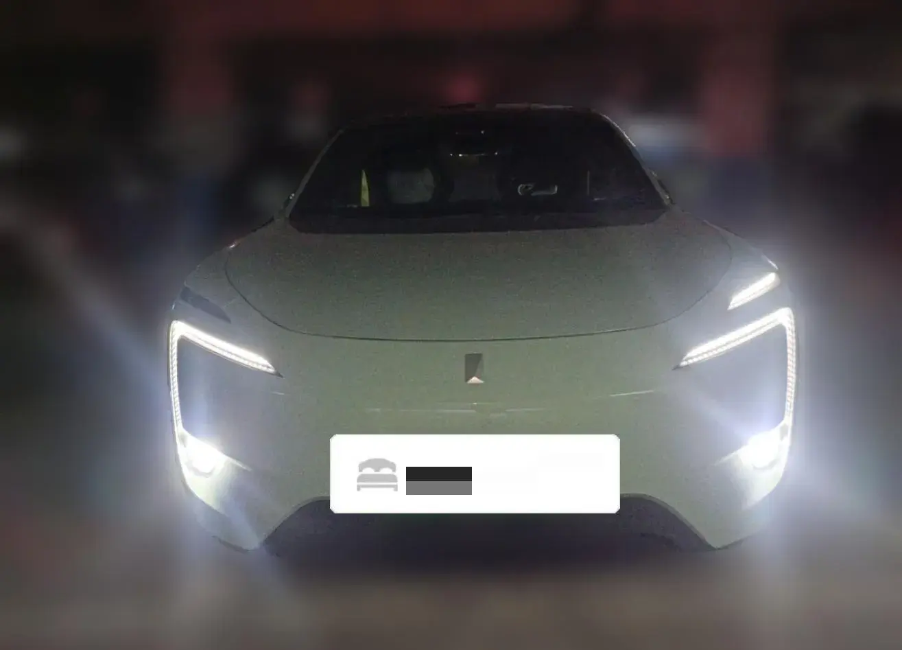 2023 AVATR 11 thumbnail 2