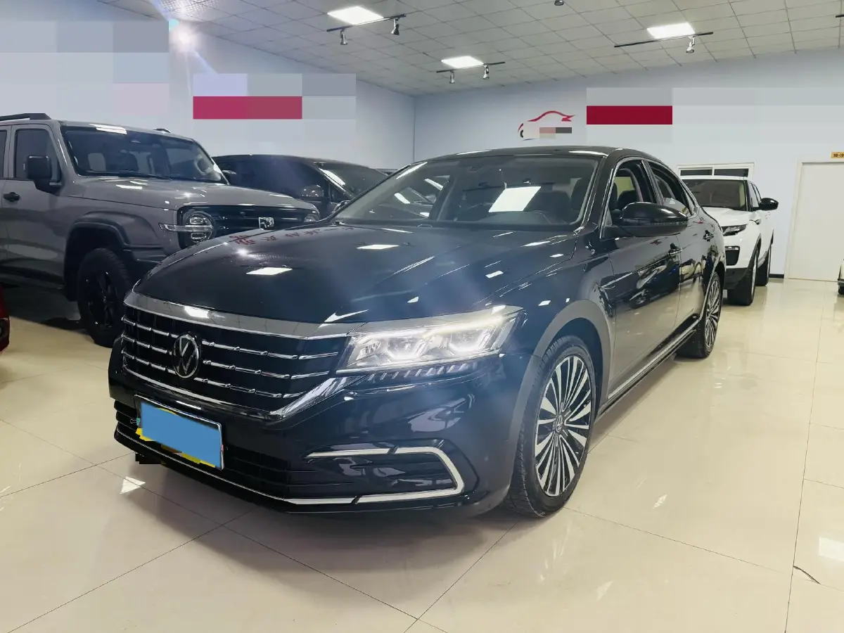 2021 Volkswagen Passat 2.0T 186HP L4 7DCT