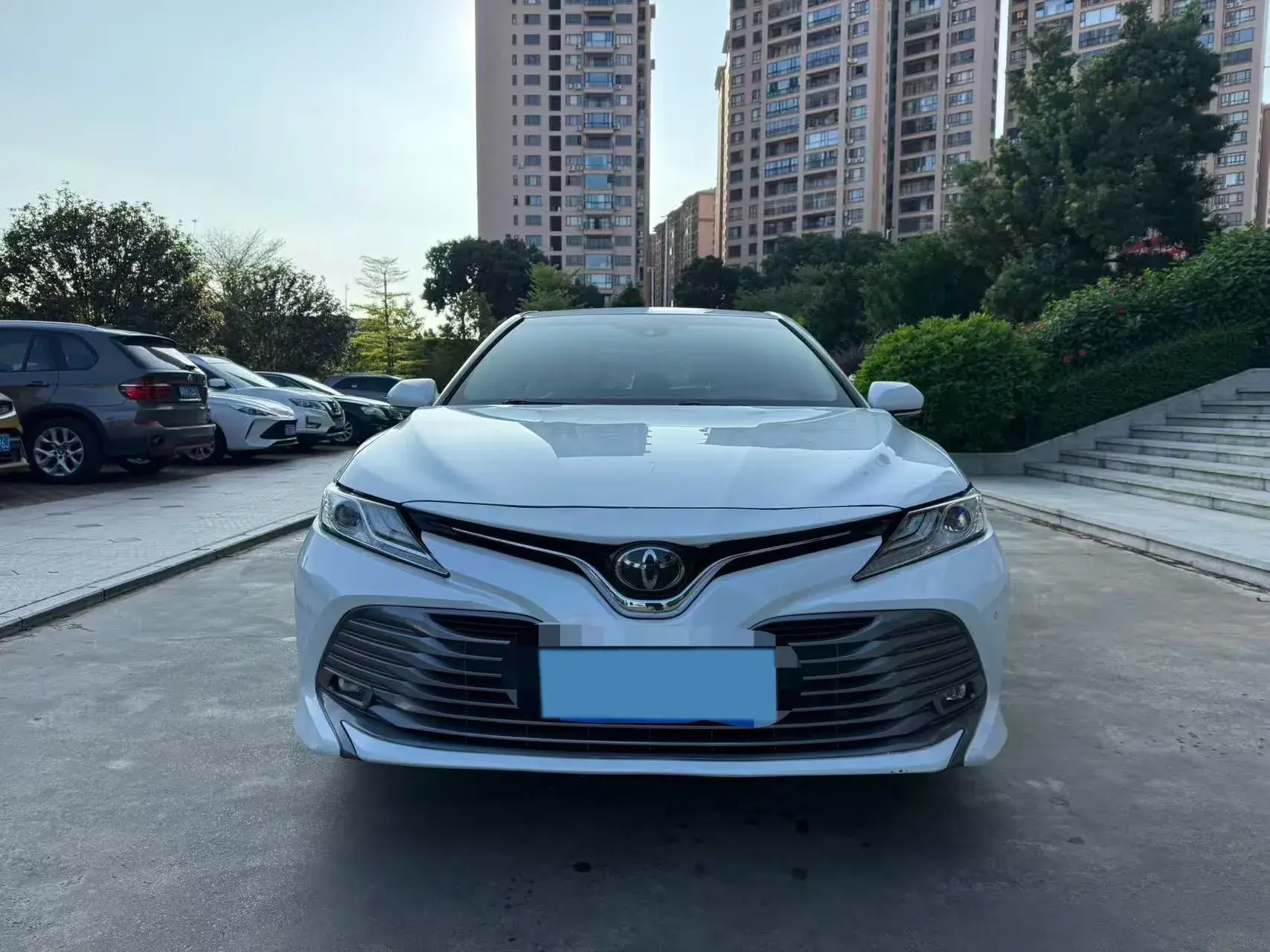 2019 TOYOTA CAMRY thumbnail 2