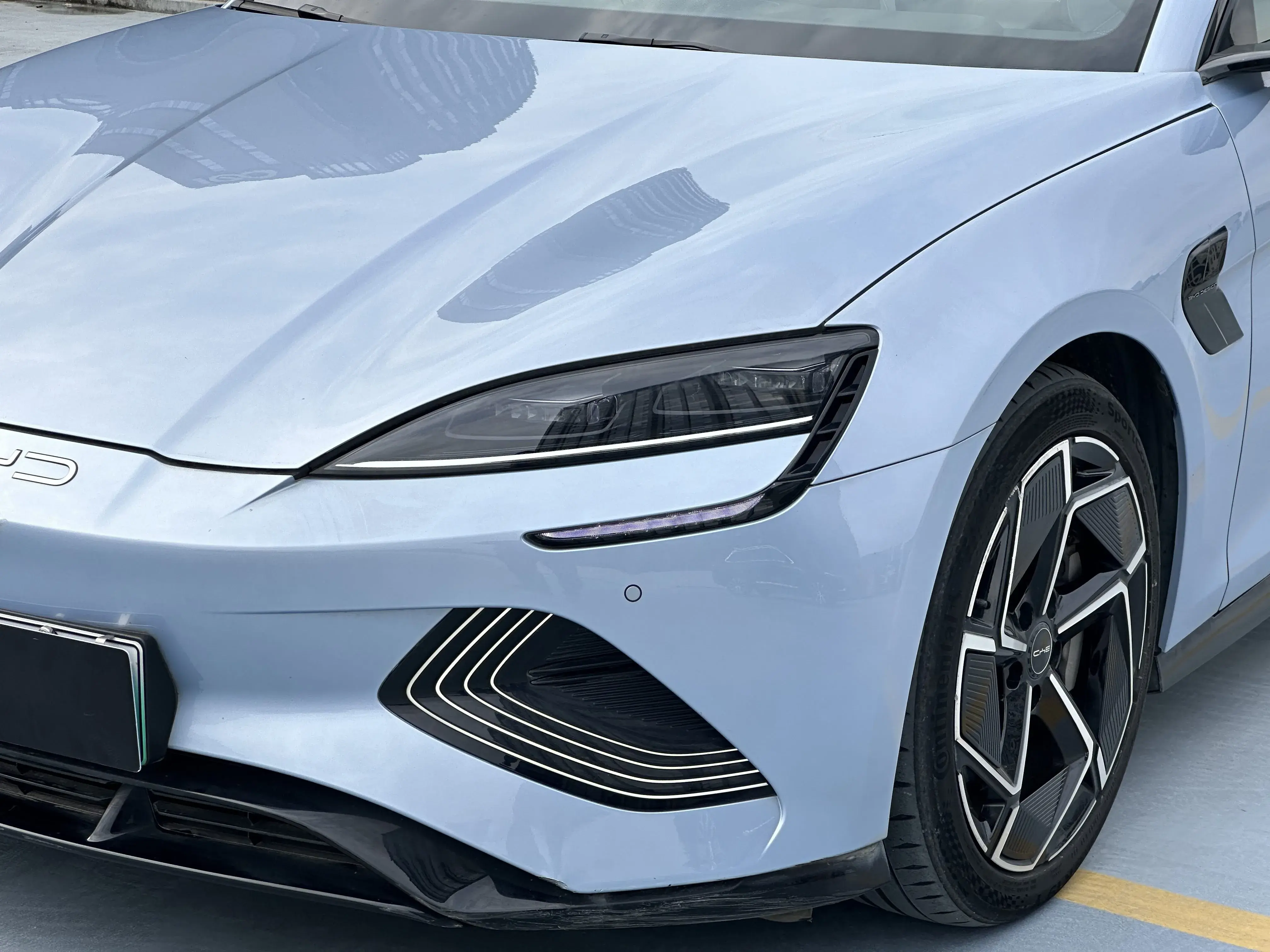 2022 BYD SEAL thumbnail 2