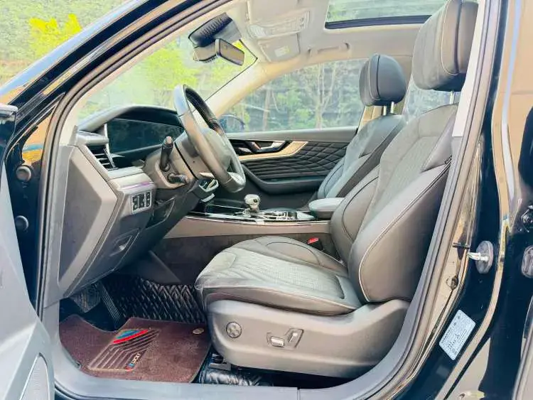 2022 HONGQI HS5 thumbnail 3