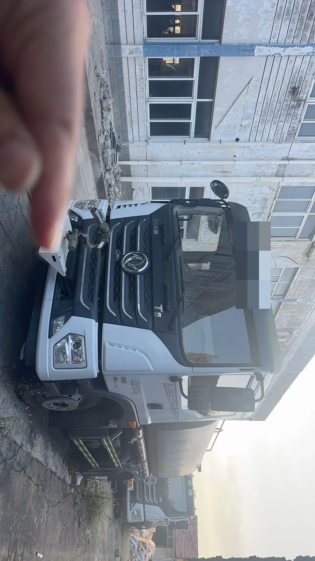 2012 DONGFENG AEOLUS thumbnail 4