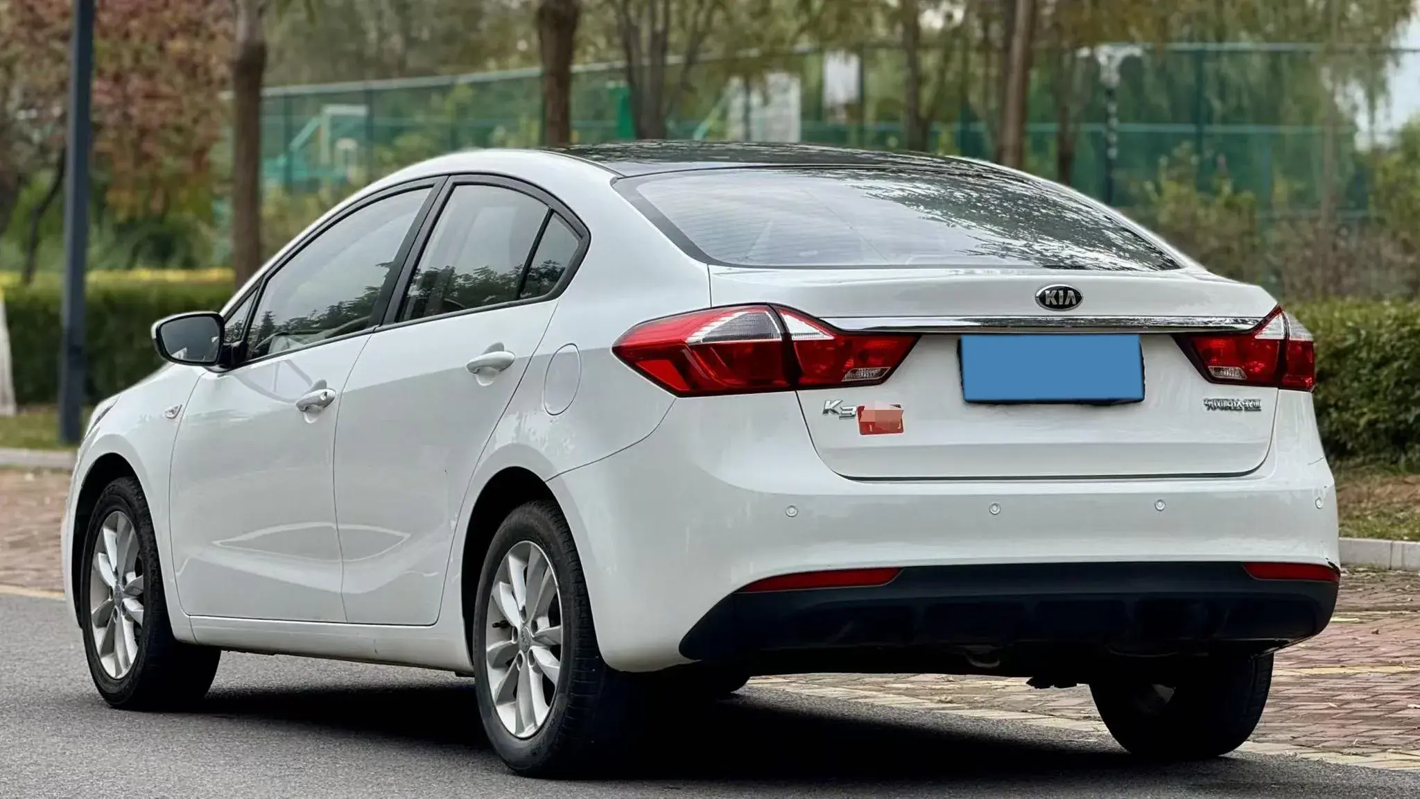 2016 KIA K3 thumbnail 4