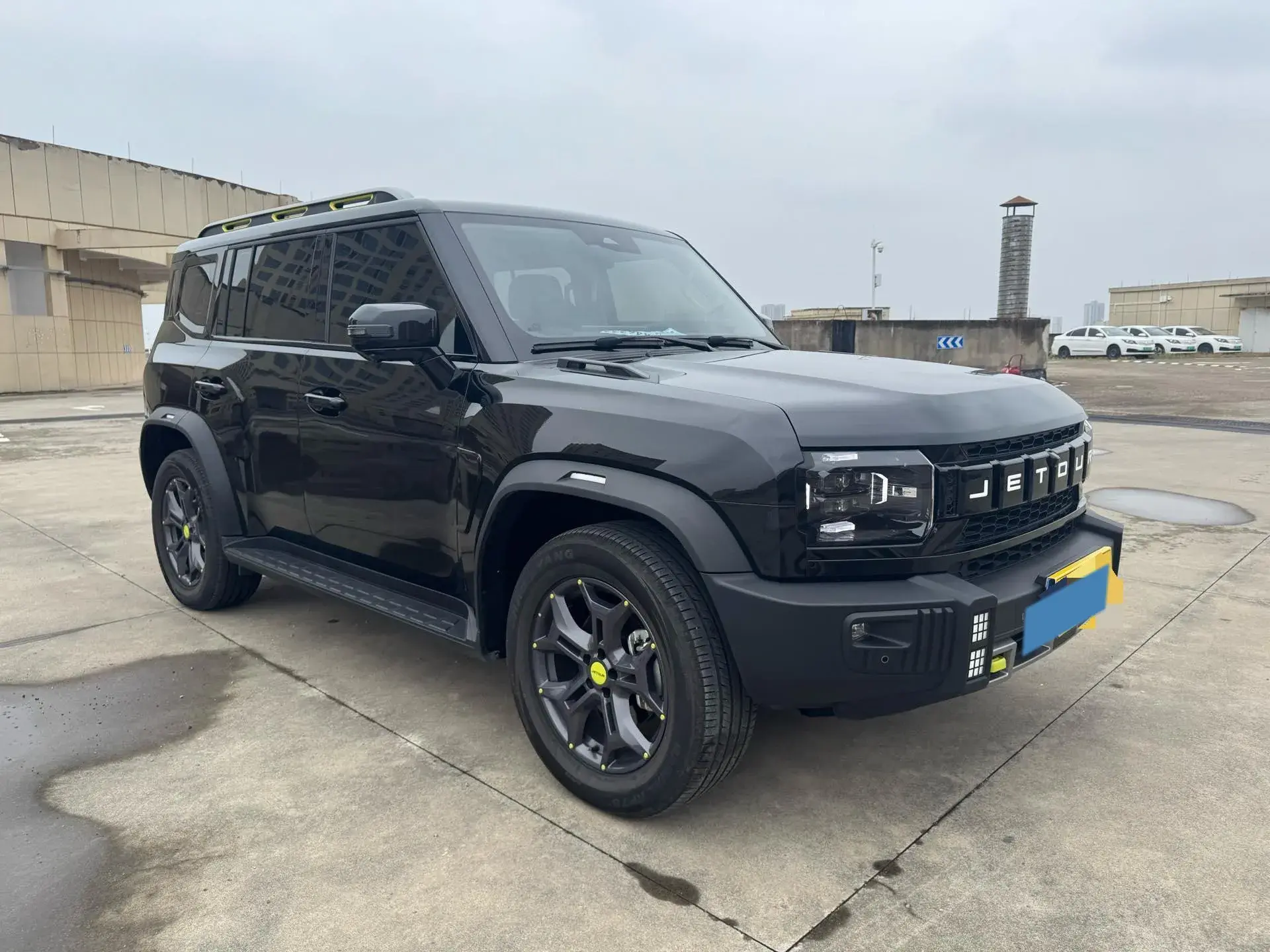 2024 JETOUR TRAVELLER thumbnail 3