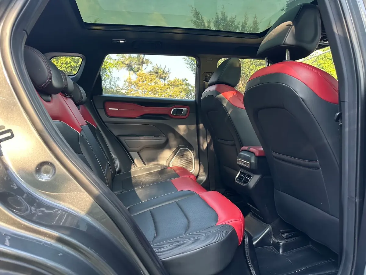 2020 Geely ICON 1.5T 177HP L3 7DCT,autocango,china used car exporter,china ev exporter,chinese used car exporter,chinese used ev exporter